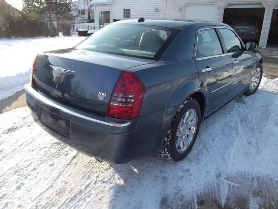  Chrysler 300C President Barack Obama 2005 года  (фото 6 из 22)
